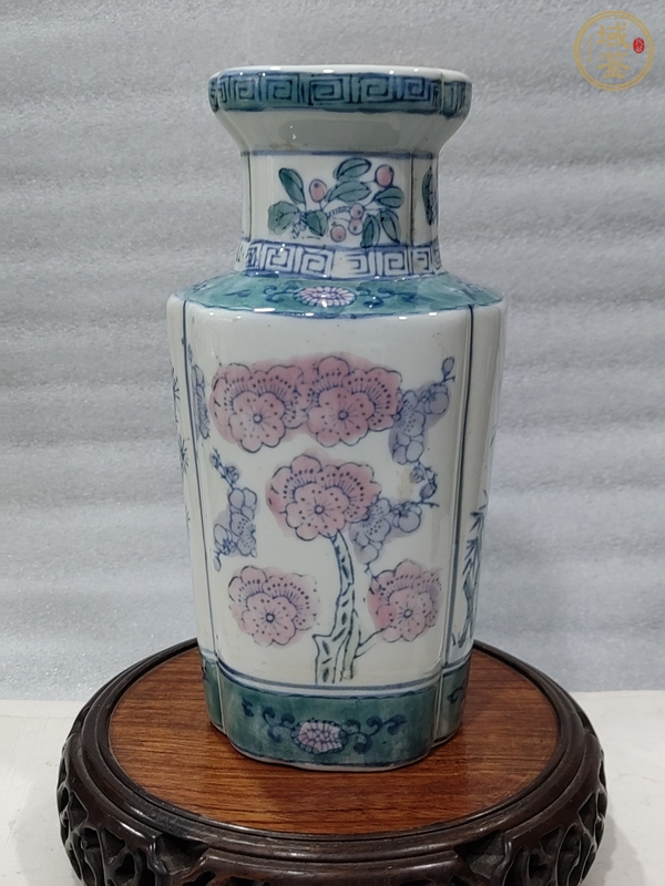 古玩陶瓷青花加彩松竹梅紋棒槌瓶真品鑒賞圖