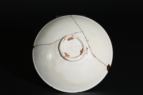 古玩陶瓷遼代?定窯盞拍賣,當(dāng)前價(jià)格5200元