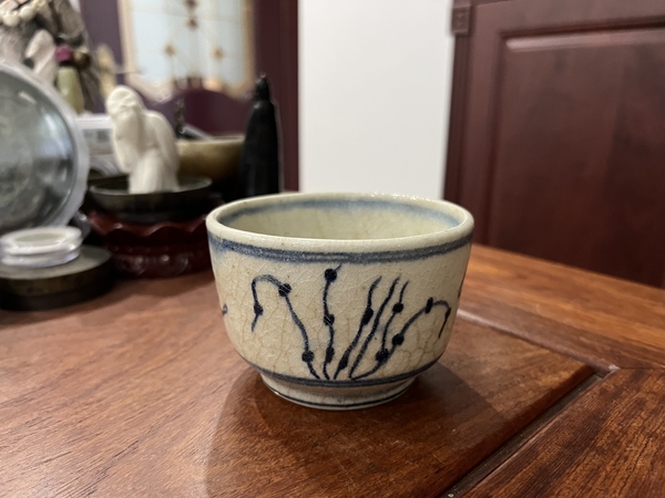 古玩陶瓷哥釉青花荷塘蜻蜓圖香爐拍賣,當(dāng)前價(jià)格299元