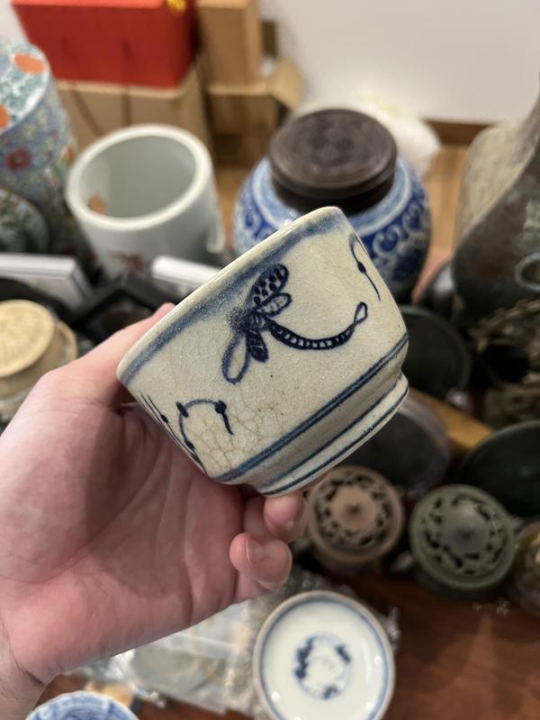 古玩陶瓷哥釉青花荷塘蜻蜓圖香爐拍賣,當(dāng)前價(jià)格299元