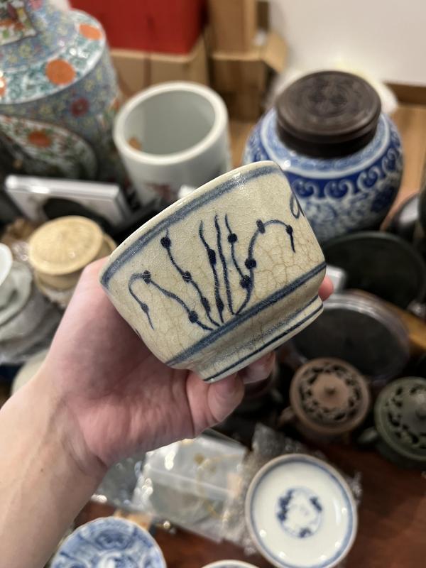 古玩陶瓷哥釉青花荷塘蜻蜓圖香爐拍賣,當(dāng)前價(jià)格299元