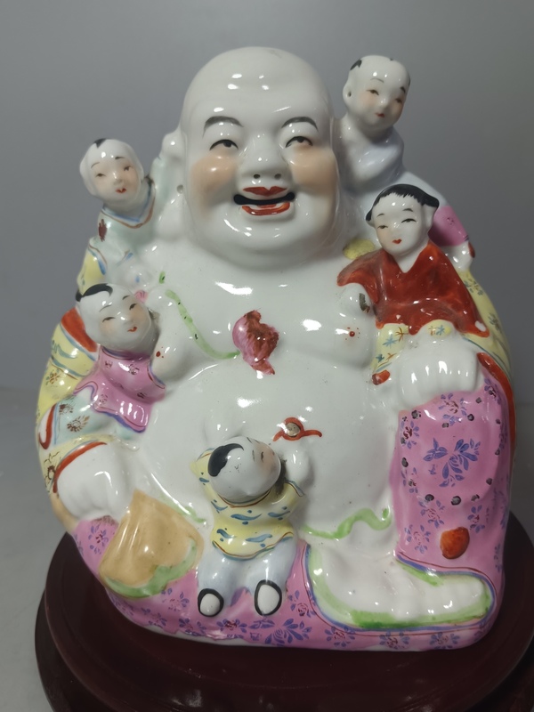 古玩陶瓷粉彩五子登科彌勒佛像拍賣,當(dāng)前價(jià)格386元
