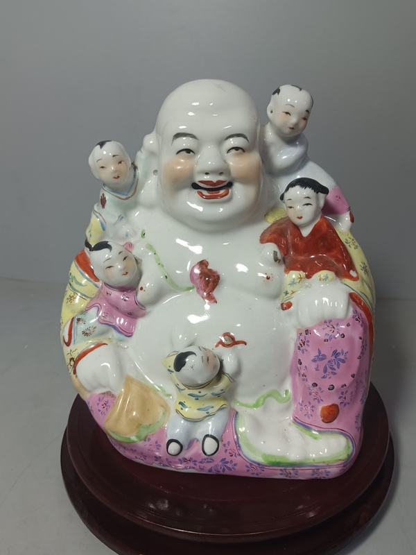 古玩陶瓷粉彩五子登科彌勒佛像拍賣,當(dāng)前價(jià)格386元