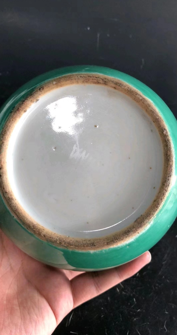 古玩陶瓷綠釉墨彩礬紅趕珠龍紋蓋罐拍賣,當前價格2600元