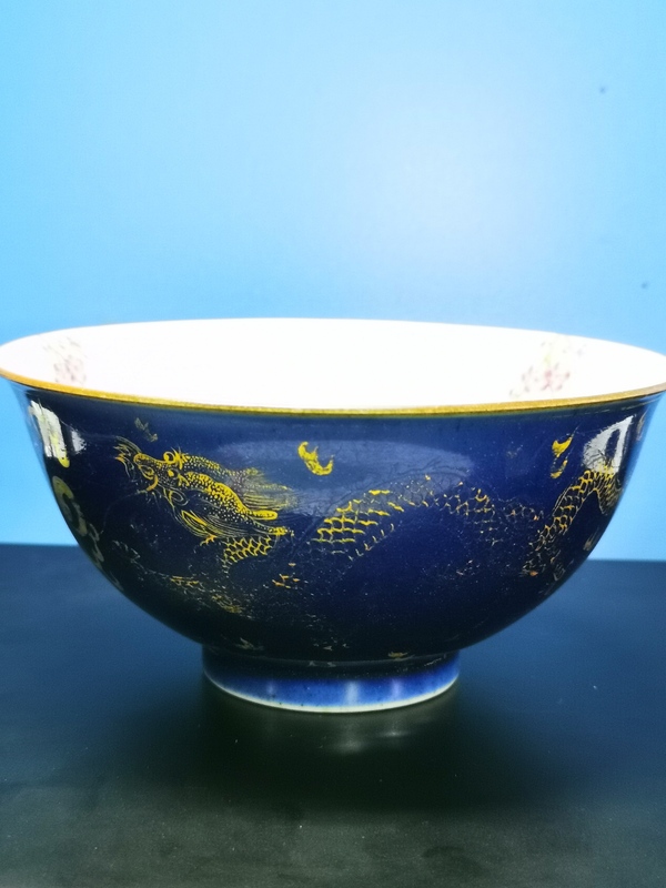 古玩陶瓷清乾隆祭藍柚描金粉彩花卉龍紋碗拍賣,當前價格8000元