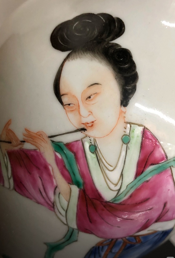 古玩陶瓷民國粉彩人物瓶拍賣,當前價格2888元