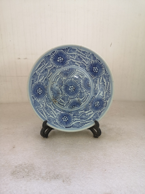 古玩陶瓷青花淡描花卉紋盤拍賣,當(dāng)前價格456元