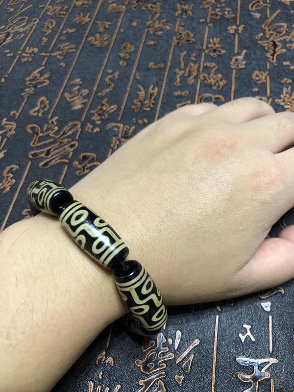 古玩玉器精品瑪瑙鑲蝕工藝珠手串拍賣,當(dāng)前價(jià)格225元