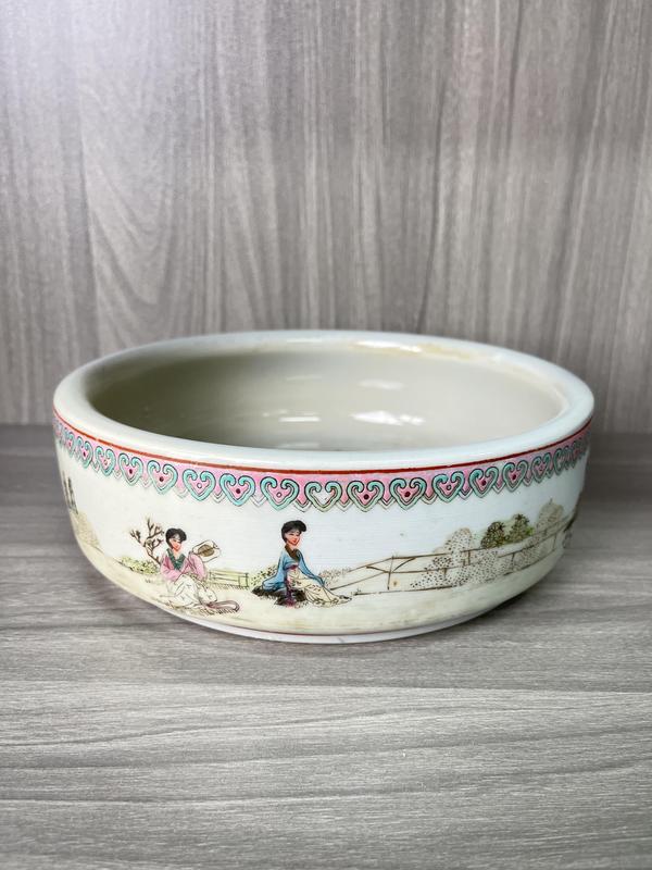 古玩陶瓷粉彩仕女人物水洗(極品文房器)拍賣,當前價格500元