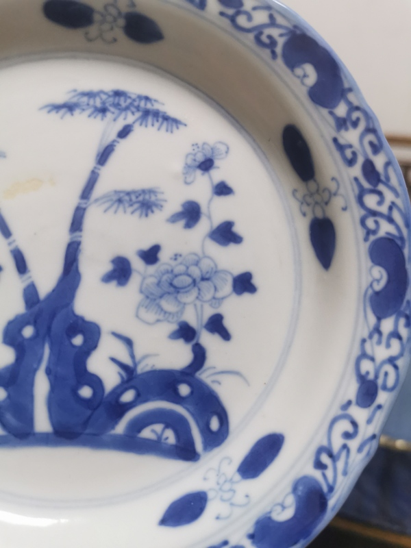 古玩陶瓷清乾隆·青花洞石花卉紋盤拍賣,當前價格555元