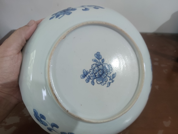 古玩陶瓷清乾隆青花人物盤拍賣,當(dāng)前價(jià)格8800元