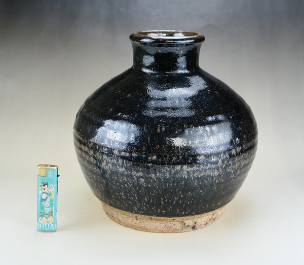 古玩陶瓷明代?油滴釉高領罐拍賣,當前價格1800元