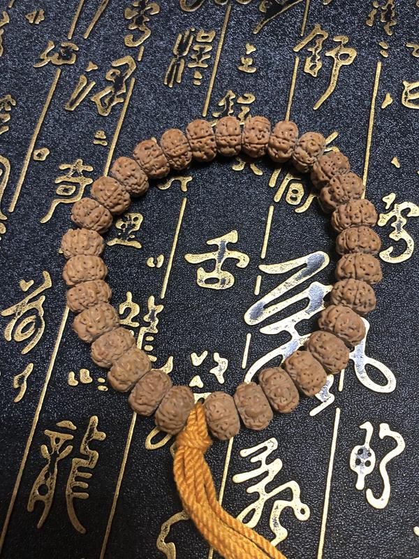 古玩玉器精品天然金剛菩提手持拍賣,當(dāng)前價格55元
