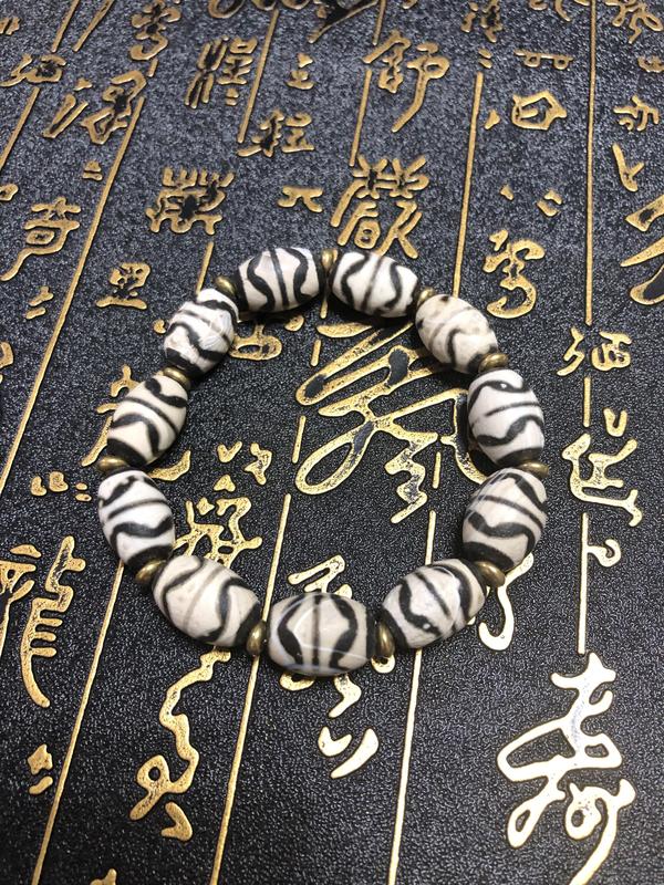 古玩玉器精品瑪瑙工藝天珠搭配手串拍賣,當前價格48元