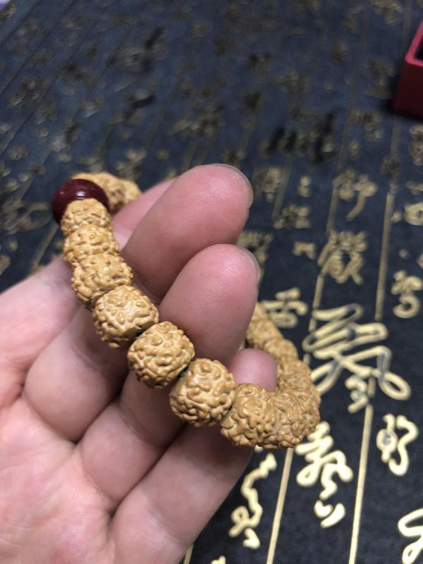 古玩玉器精品天然金剛菩提手串拍賣，當前價格388元