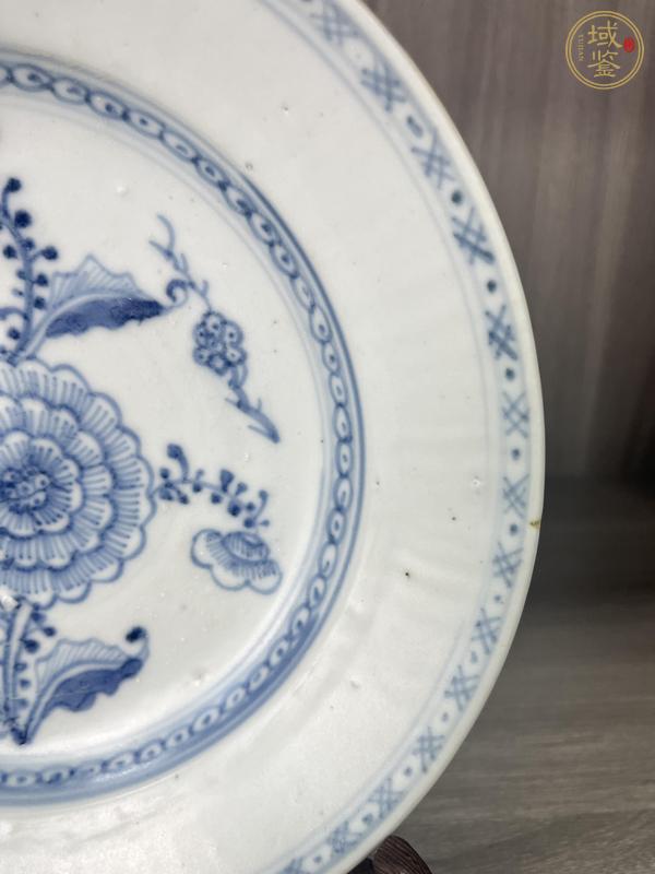 古玩陶瓷清早·青花花卉紋盤真品鑒賞圖
