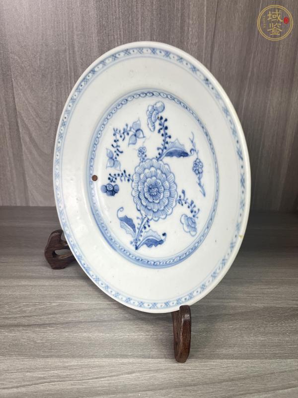 古玩陶瓷清早·青花花卉紋盤真品鑒賞圖