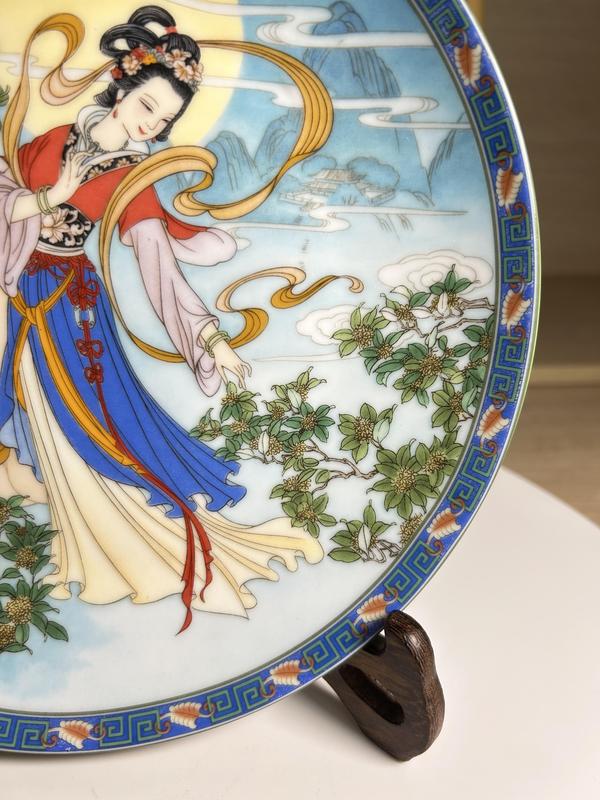 古玩陶瓷皇家景德鎮(zhèn)瓷器 大放漏拍賣,當前價格260元