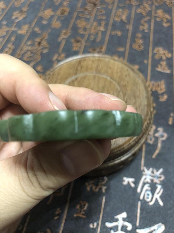 古玩玉器精品和田玉雕“孔雀開(kāi)屏”掛牌拍賣(mài)，當(dāng)前價(jià)格288元