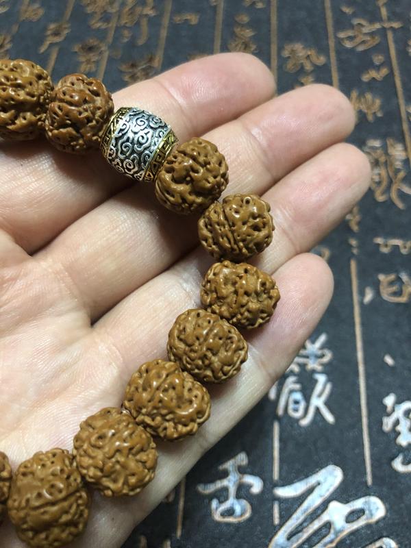 古玩玉器精品天然金剛菩提手串拍賣,當前價格88元