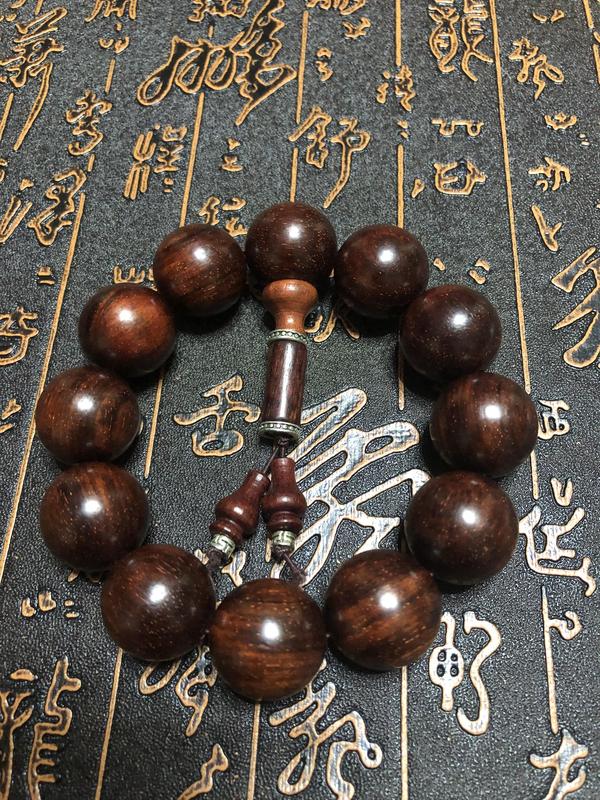古玩玉器精品天然紫檀木珠手串拍賣,當前價格255元