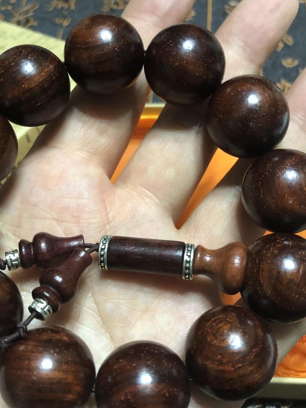 古玩玉器精品天然紫檀木珠手串拍賣,當前價格255元