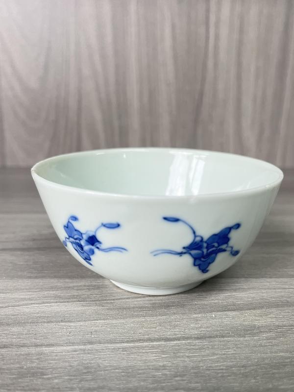古玩陶瓷清道光 內府二級官青花芭蕉花蝶紋碗拍賣,當前價格1580元