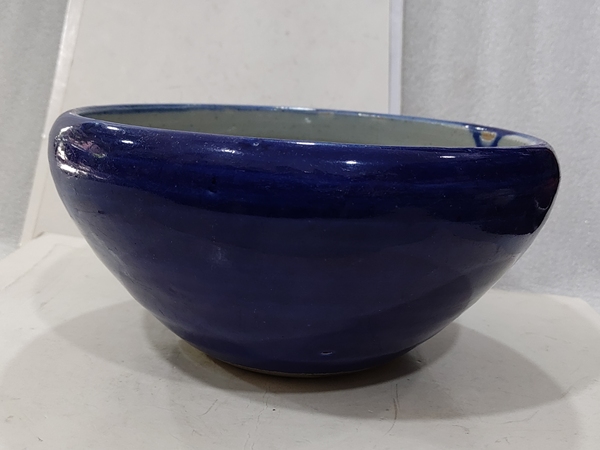 古玩陶瓷霽藍釉缽式香爐拍賣,當前價格2188元