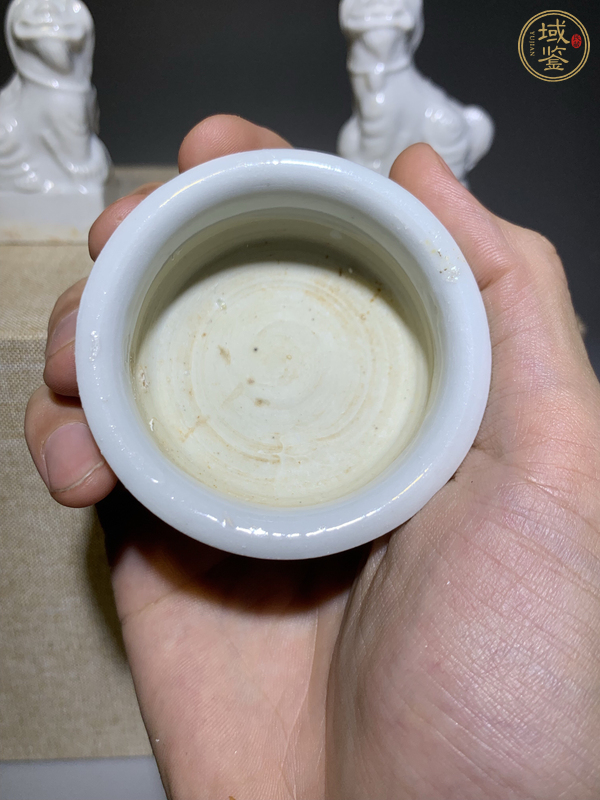 古玩陶瓷明末清初·白釉三供真品鑒賞圖