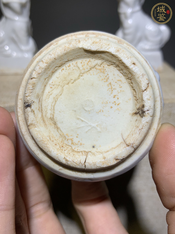 古玩陶瓷明末清初·白釉三供真品鑒賞圖