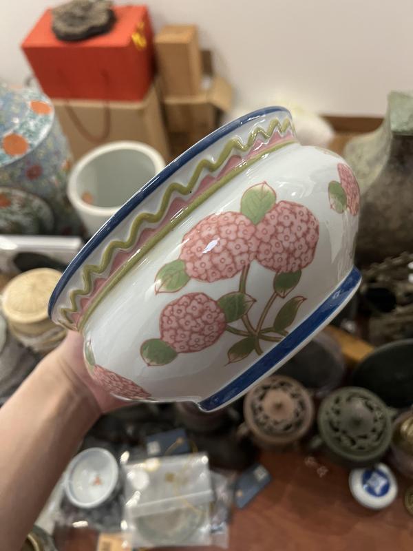 古玩陶瓷彩繪花卉紋香爐拍賣,當(dāng)前價(jià)格199元