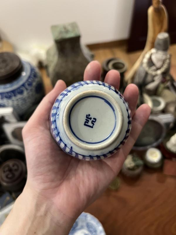 古玩陶瓷清代青花杯拍賣(mài),當(dāng)前價(jià)格299元
