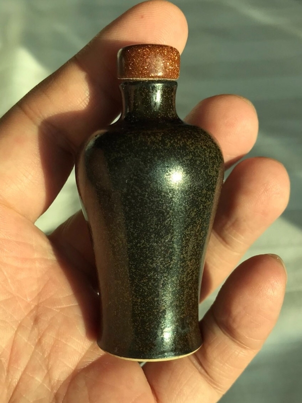 古玩陶瓷雍乾茶葉末釉煙壺拍賣,當前價格3500元