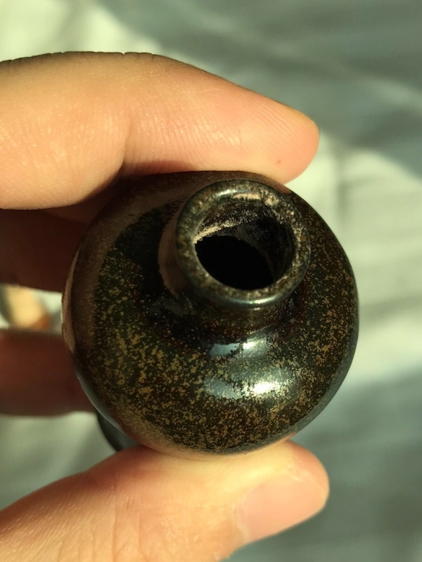 古玩陶瓷雍乾茶葉末釉煙壺拍賣,當前價格3500元
