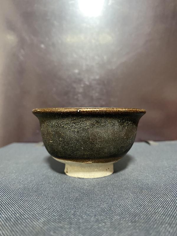 古玩陶瓷宋元吉州窯醬釉撇口杯拍賣,當(dāng)前價(jià)格1280元