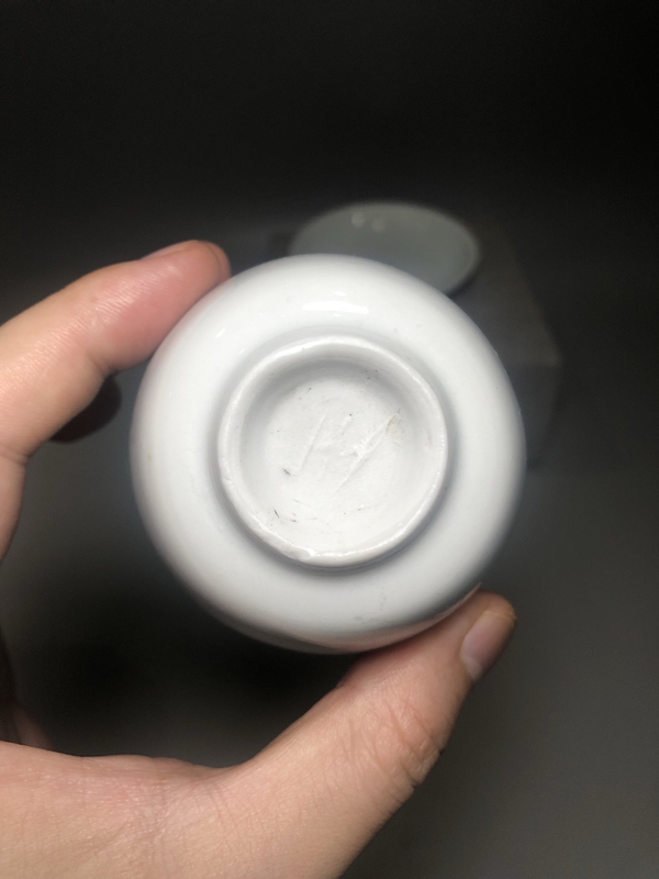 古玩陶瓷青白釉杯碟一套拍賣(mài),當(dāng)前價(jià)格0元