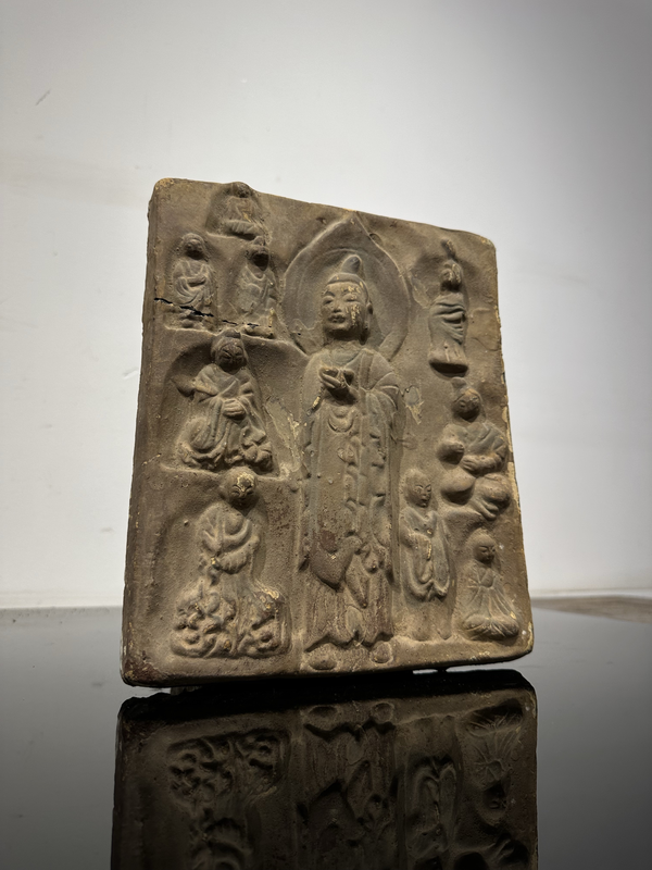 古玩陶瓷明代灰陶印花佛像壁磚(博物館同款)拍賣,當(dāng)前價格1300元