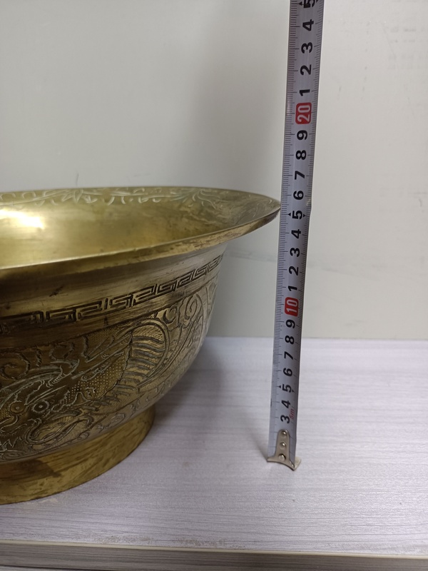 古玩陶瓷龍紋折沿銅盆拍賣，當前價格16000元