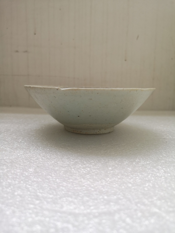 古玩陶瓷宋代澀圈圈足疊燒工藝影青碗拍賣,當(dāng)前價(jià)格480元