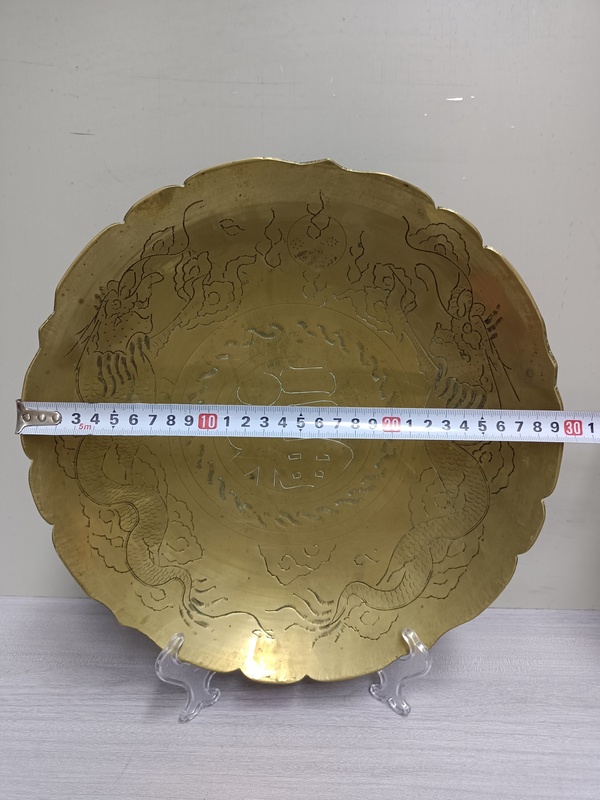 古玩陶瓷雙龍福字花口銅盤拍賣,當(dāng)前價(jià)格2888元