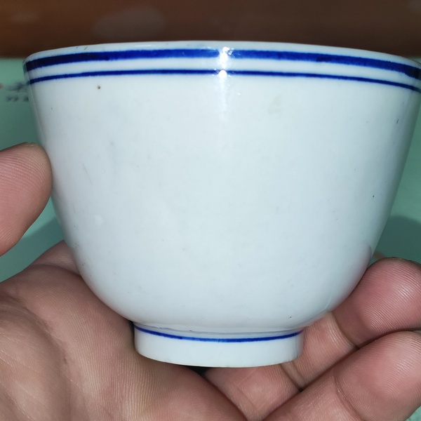 古玩陶瓷素雅青花雙邊線仰鐘杯三件拍賣，當前價格380元