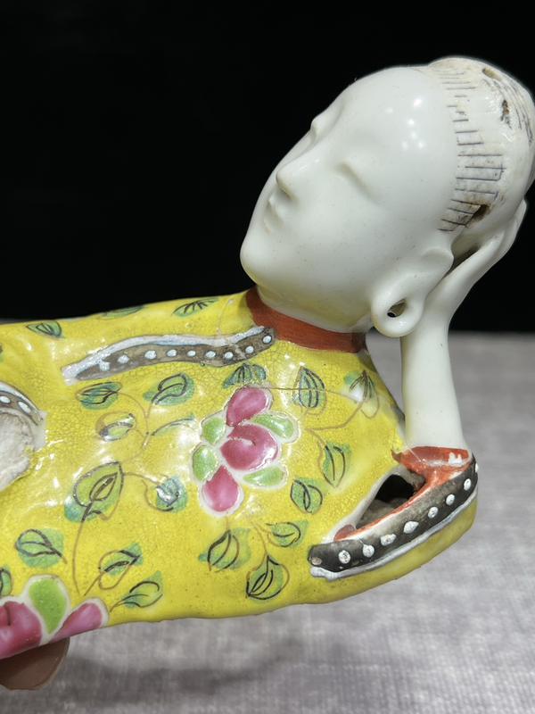 古玩陶瓷粉彩崔鶯鶯瓷塑拍賣,當前價格980元