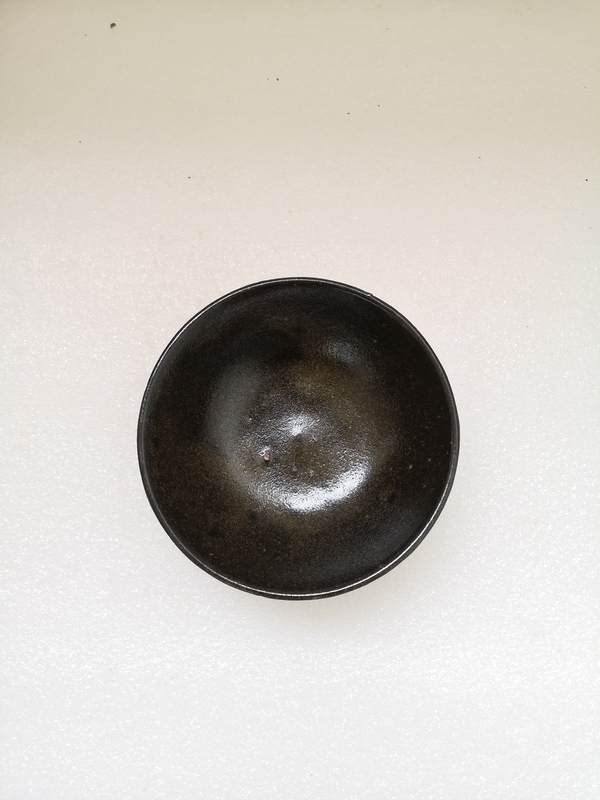 古玩陶瓷清早期褐釉碗拍賣,當前價格456元