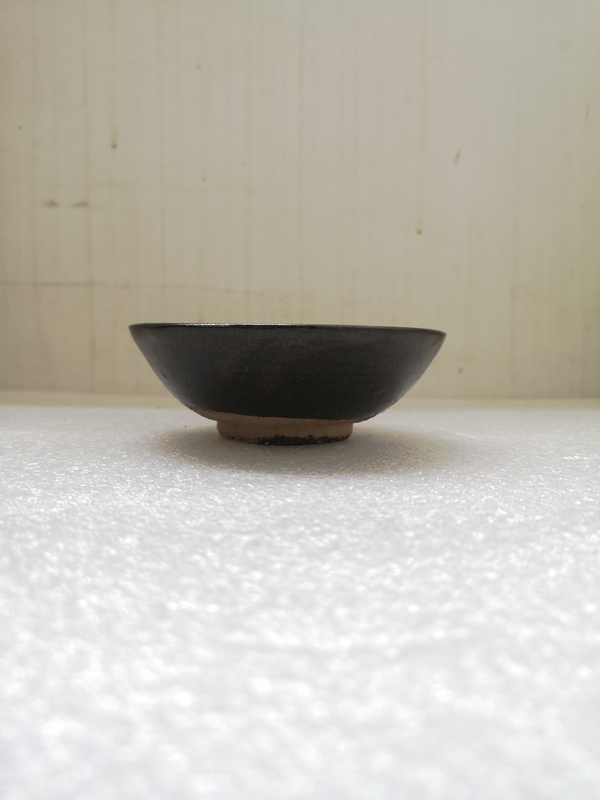 古玩陶瓷清早期褐釉碗拍賣,當前價格456元