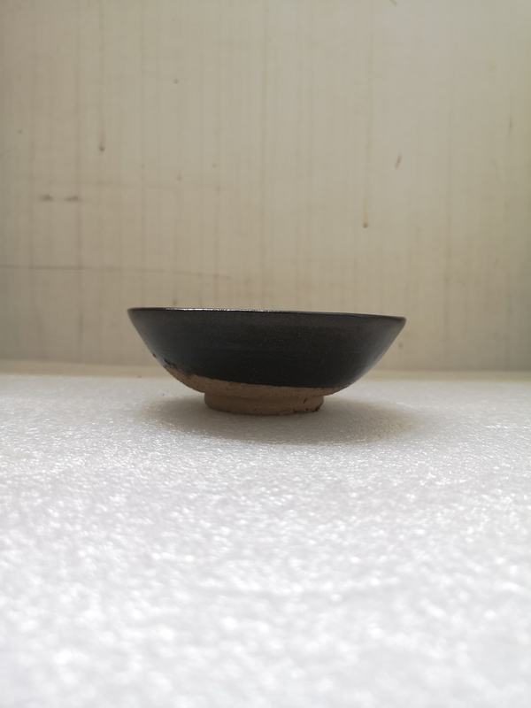 古玩陶瓷清早期褐釉碗拍賣,當前價格456元
