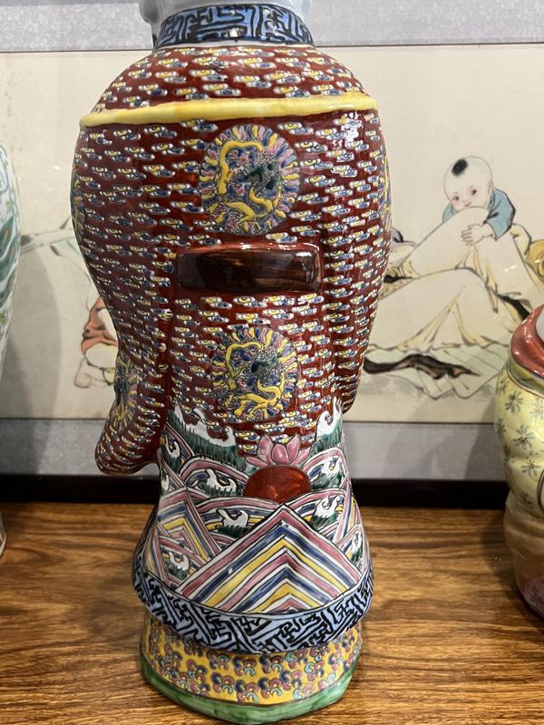 古玩陶瓷粉彩塑像拍賣,當前價格40000元
