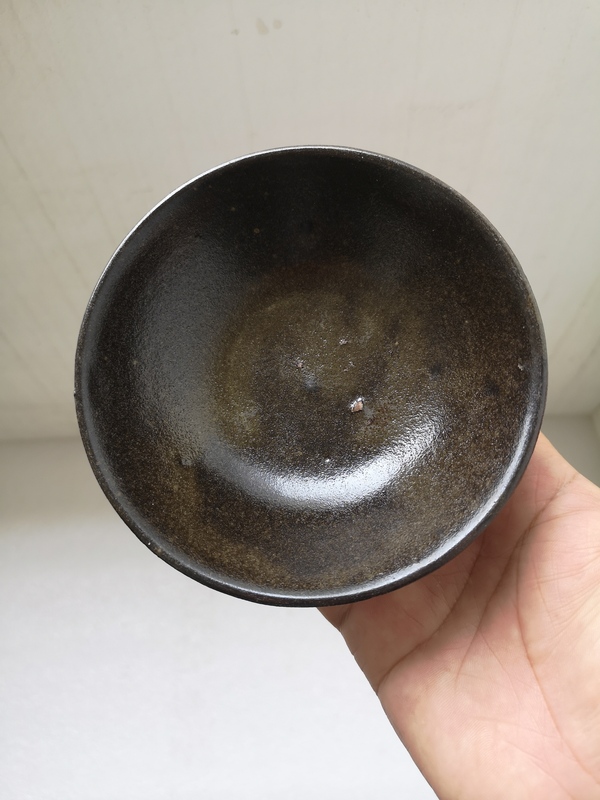 古玩陶瓷清早期褐釉碗拍賣,當前價格456元