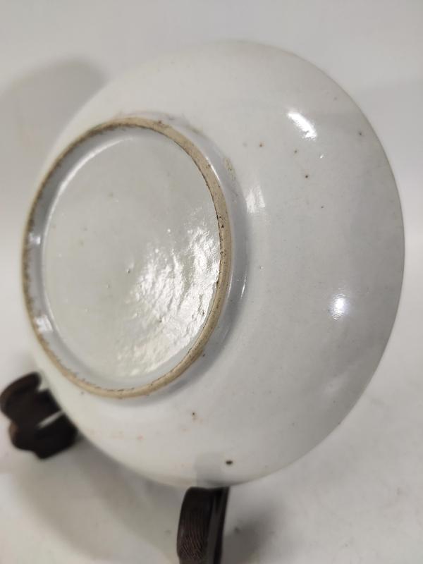 古玩陶瓷清晚期-廣彩洞石花鳥紋折沿盤拍賣,當前價格500元