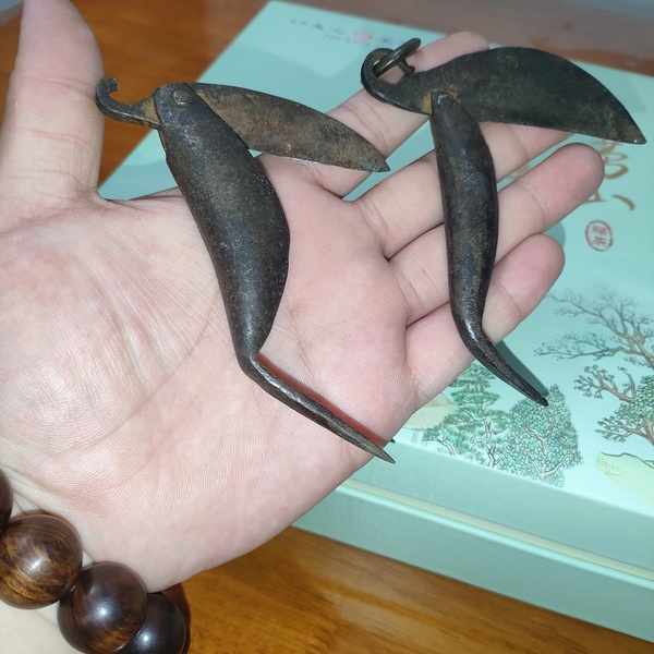 古玩陶瓷晚清民國時期兩把魚刀(買一送一)拍賣,當前價格580元