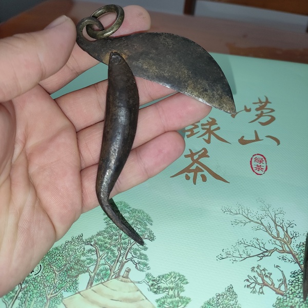 古玩陶瓷晚清民國時期兩把魚刀(買一送一)拍賣,當前價格580元